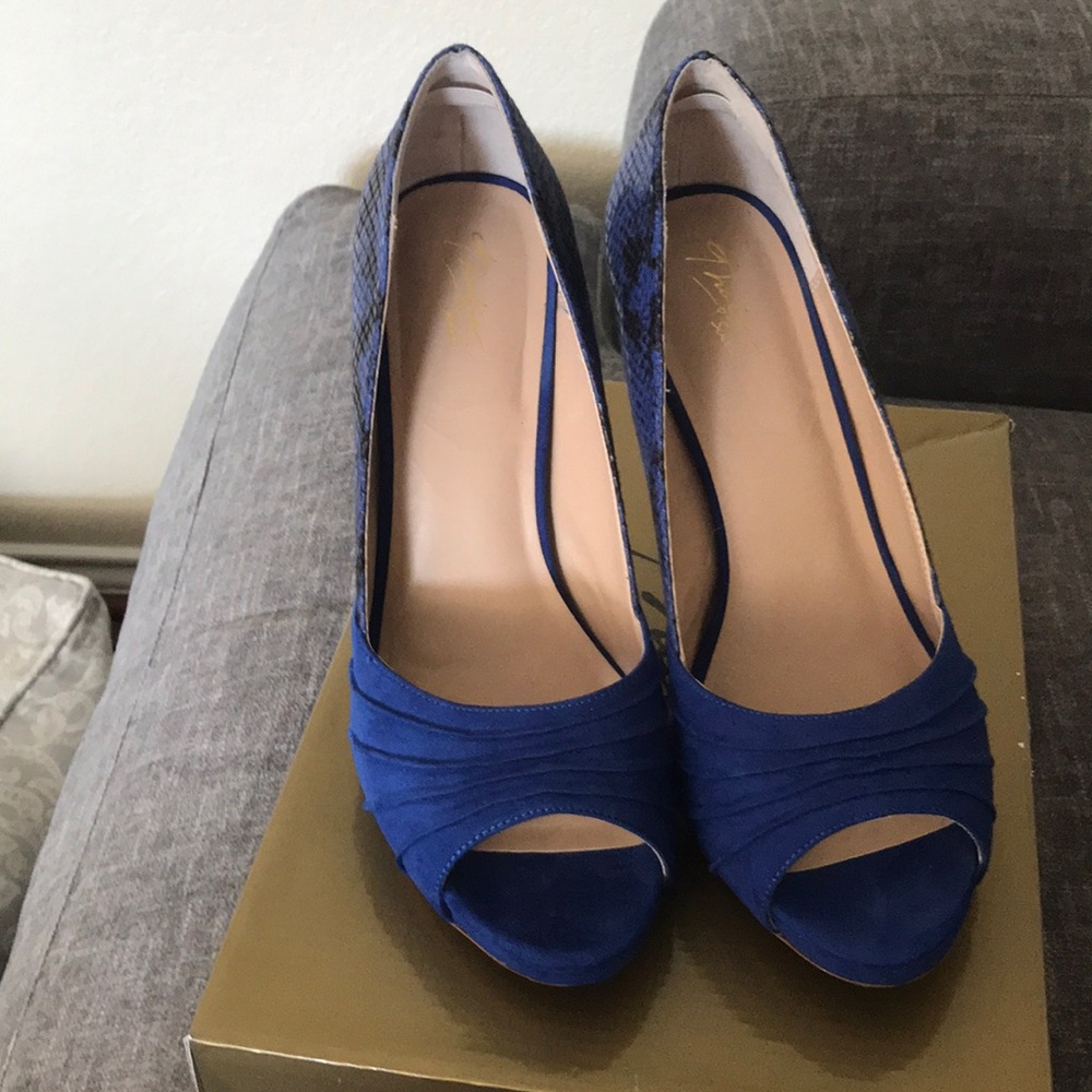 Blue Thalia sodi
